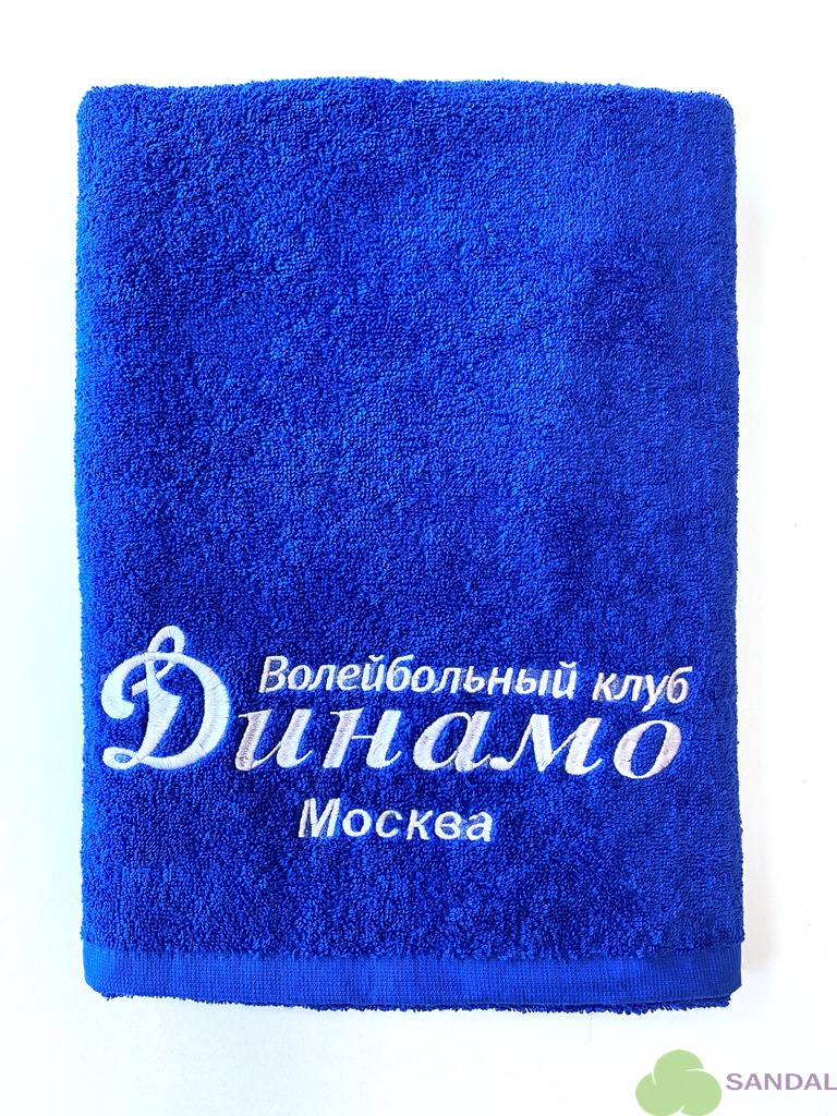Махровое полотенце с вышивкой логотипа фитнес клуба на заказ