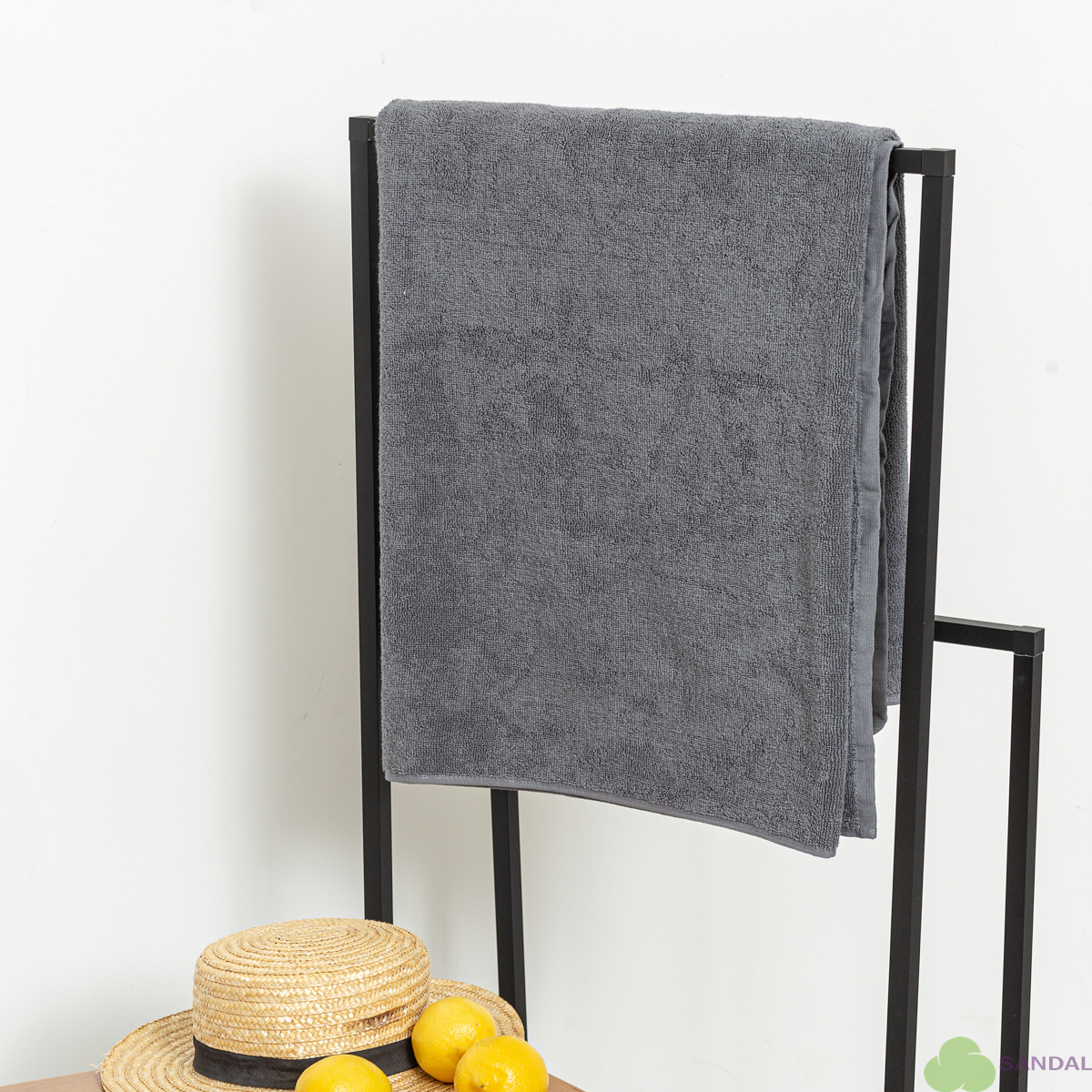 Махровое полотенце "пляжное" Sandal "люкс" 100*180 см., цвет - серый, плотность 420 гр.