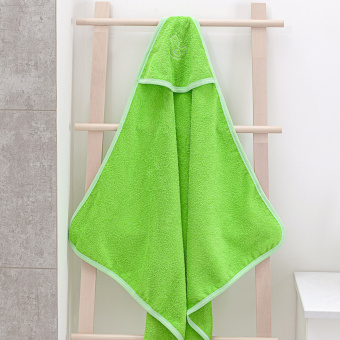 Детское полотенце-уголок для купания, 75*75 см., цвет зеленый.